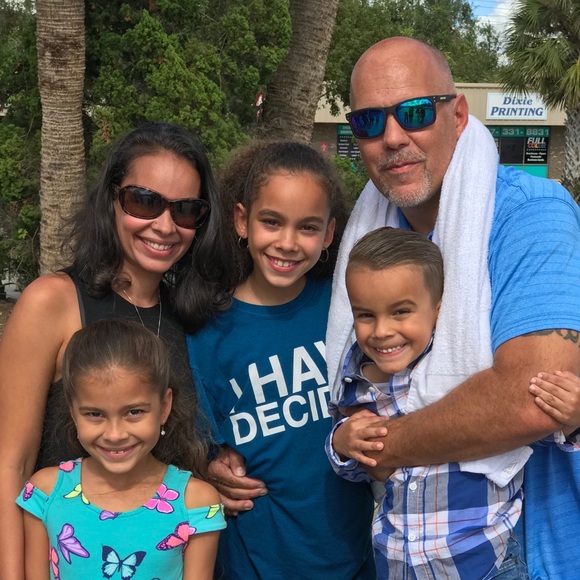 Meet your Posher, Veronica - Picture 3 of 3